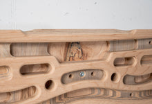 Carica l&#39;immagine nel visualizzatore di Gallery, Kraxlboard Classic in qualità B - Il nostro hangboard scontato per l&#39;arrampicatore ambizioso
