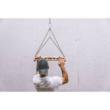 Charger l&#39;image dans la galerie, Kraxlboard To Go - Le hangboard compact et polyvalent à emporter
