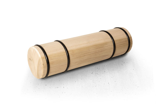 Round wooden roller with anti-slip rubber